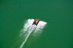 Motorboot auf dem S. Giustina See